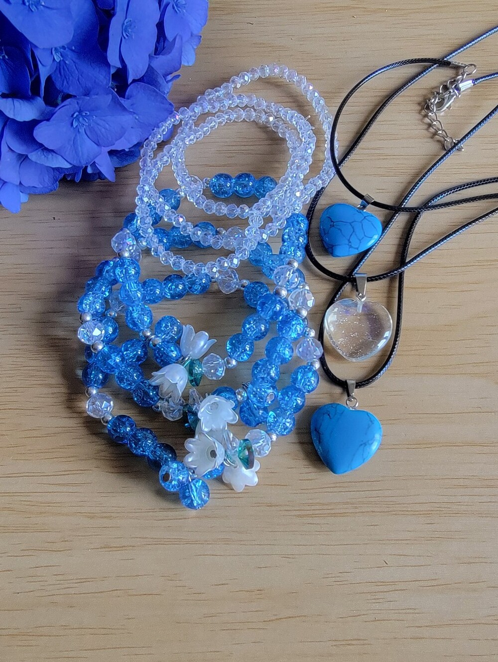 Handceafted Set Of 9 Lily Blue Glass Beaded Bracelets. 3 Stone Hearts,